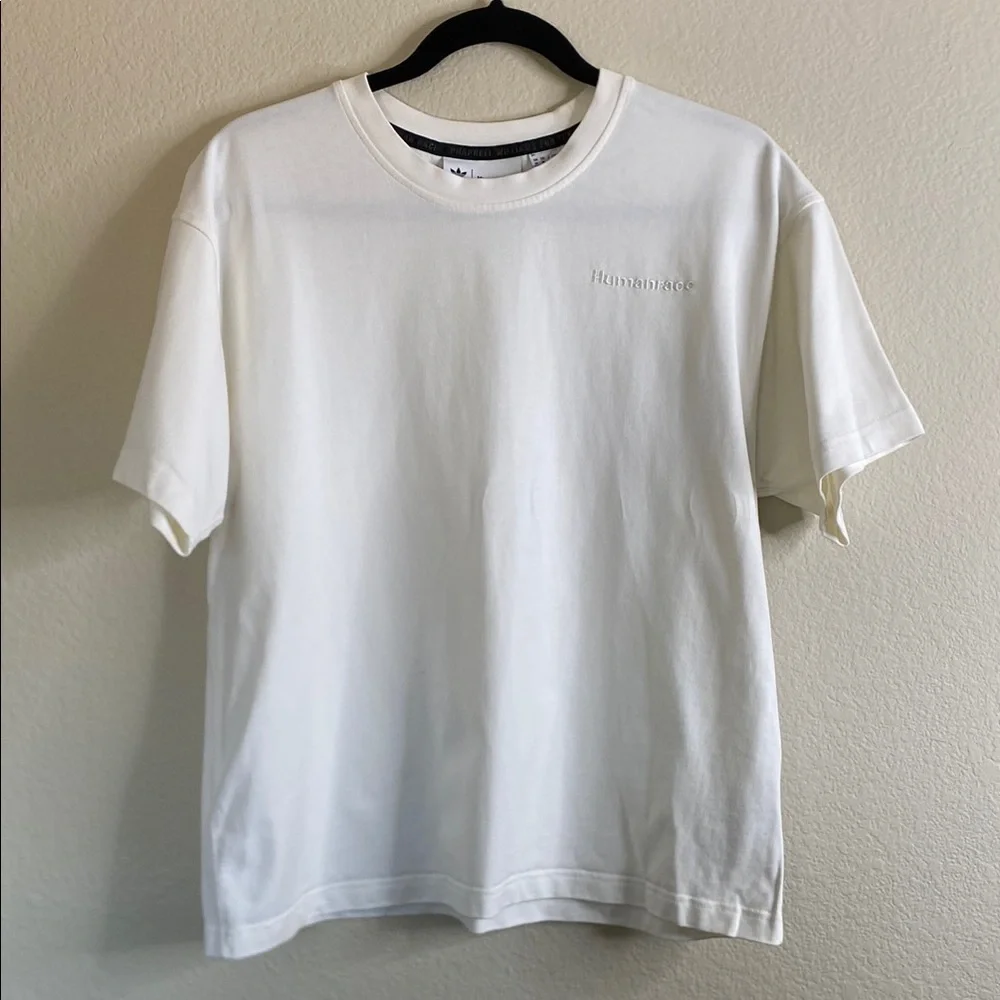 Adidas X Pharrell Humanrace basic white Men's T-Shirt Sz medium